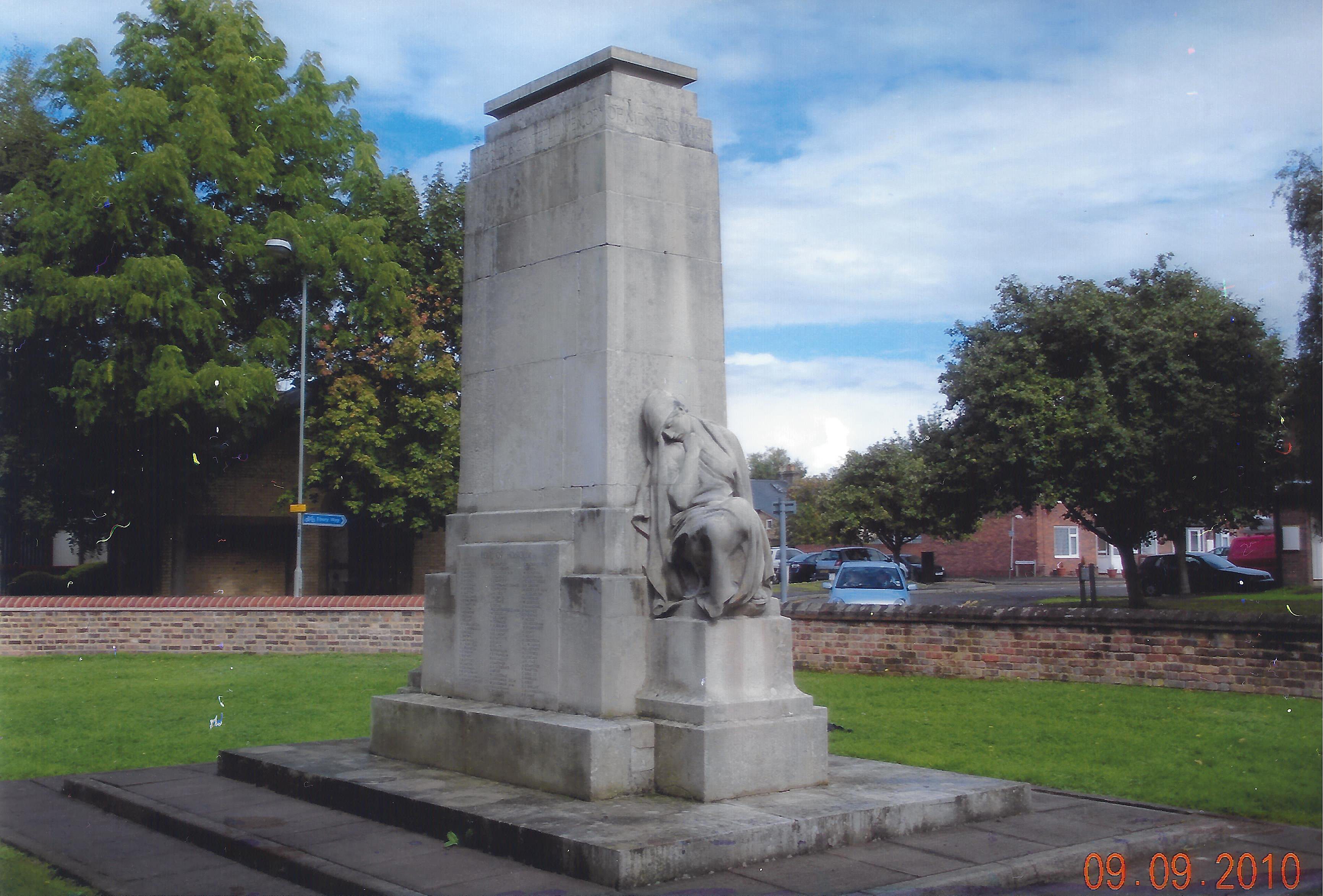 The Lion And The Eagle Rickmansworth s War Memorial Three Rivers The Lion And The Eagle Rickmansworth s War Memorial Three Rivers