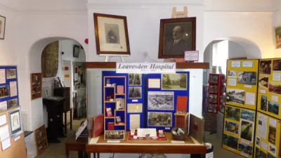 14 08 02 Museum Disp Leavesden 11