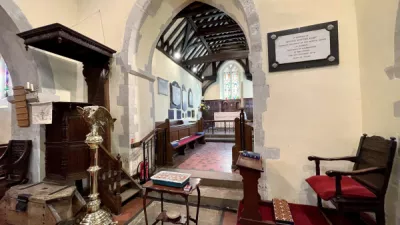 61 30 1 552 The interior of Church of The Holy Cross Church Lane Sarratt 6 May 2022 Deborah Young