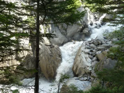 Cascade Grace Elliott Stone 16 16 18